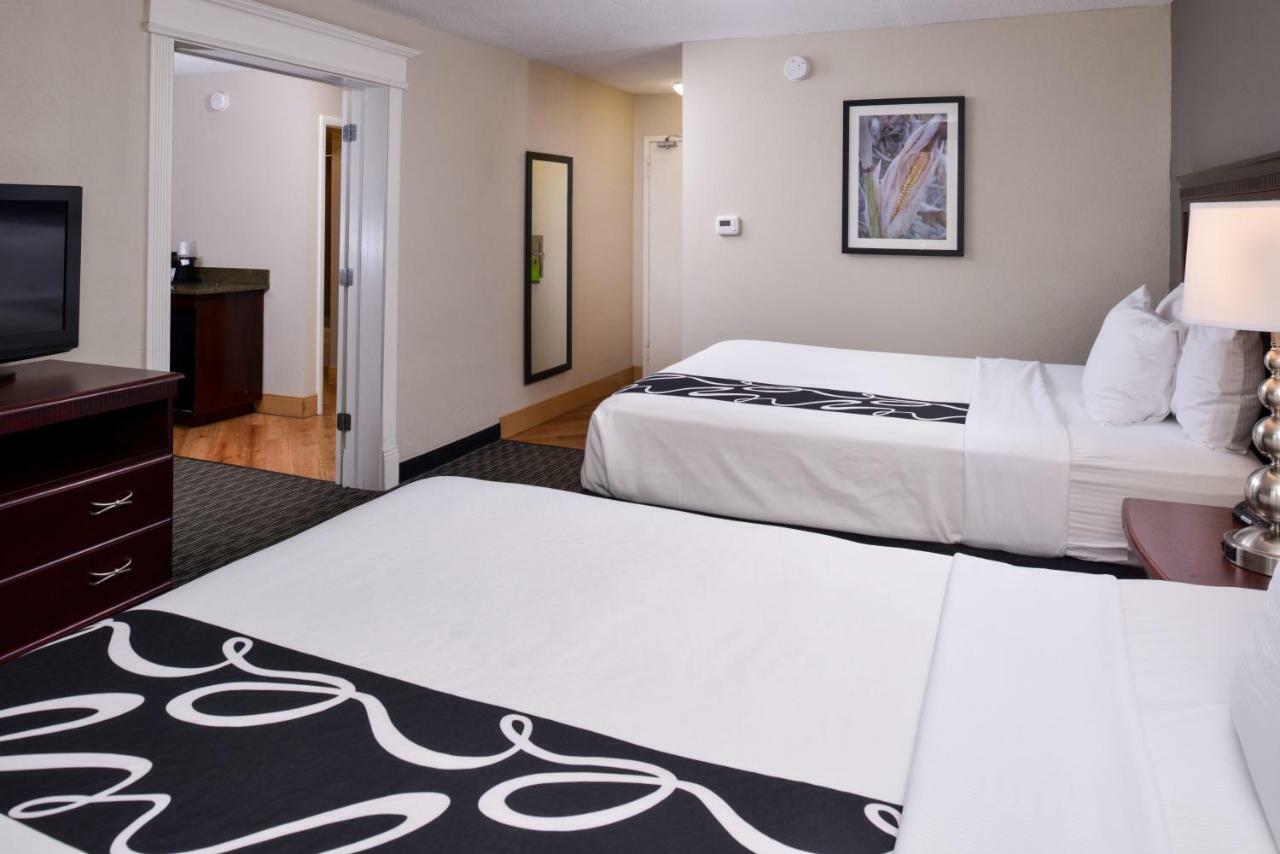 La Quinta By Wyndham Indianapolis South Hotel Exterior photo